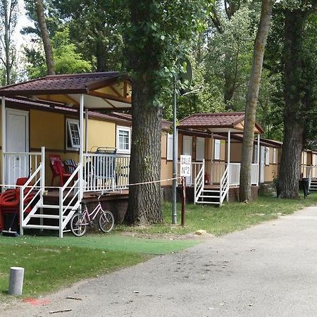 Camping Fuentes Blancas Burgo Szoba fotó