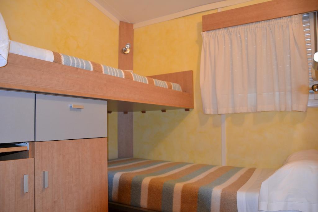 Camping Fuentes Blancas Burgo Kültér fotó