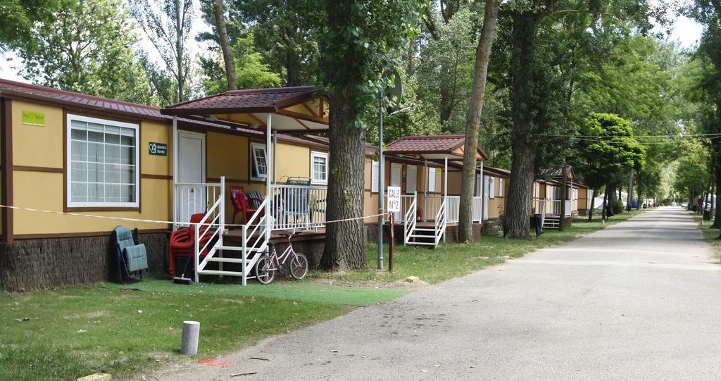 Camping Fuentes Blancas Burgo Szoba fotó