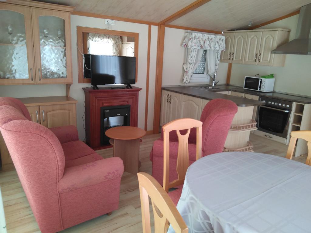 Camping Fuentes Blancas Burgo Kültér fotó