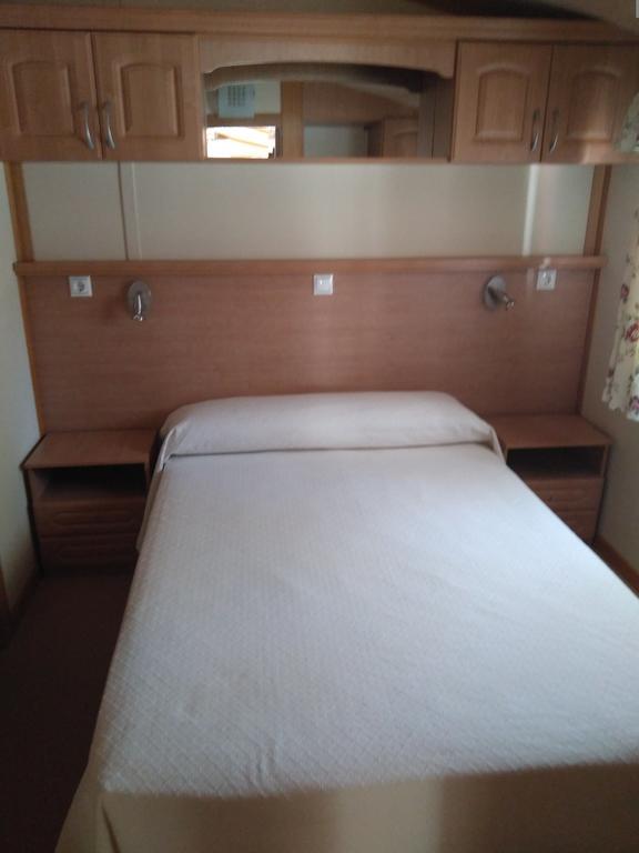 Camping Fuentes Blancas Burgo Kültér fotó